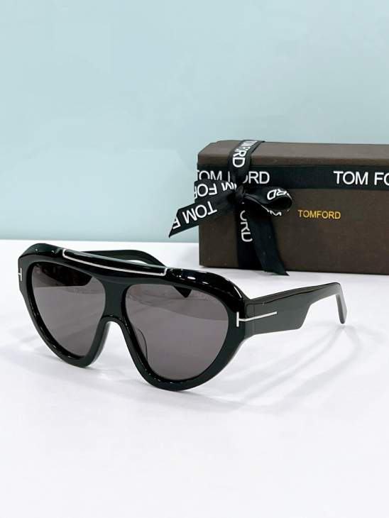 Picture of Tom Ford Sunglasses _SKUfw76702716fw